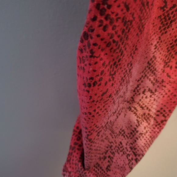 Almost Famous Red Snake/Animal Print Skinny Jeans - Size 3 - Picture 6 of 8